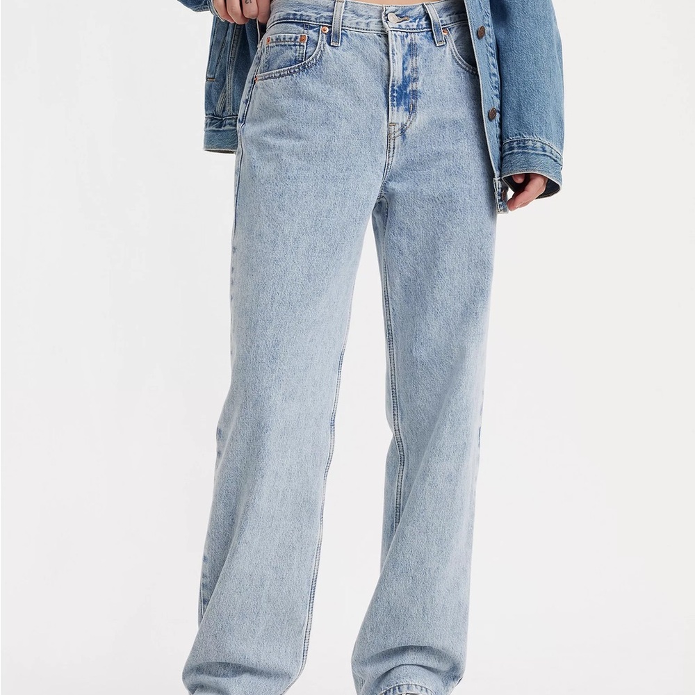 Levi’s Low Pro Charlie Glow Up Light Wash